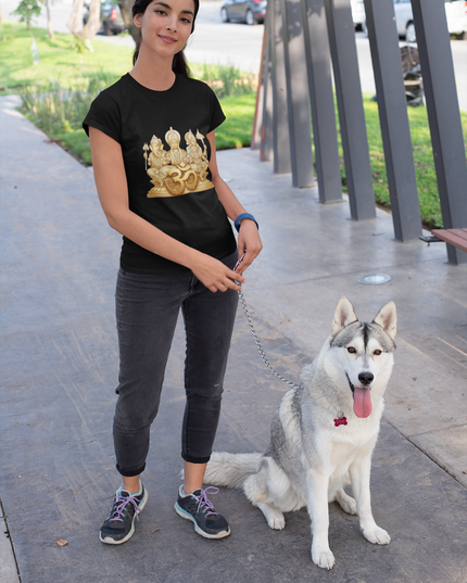 Drei Götter des Om Damen T-Shirt – Spirituelles Design & Komfort