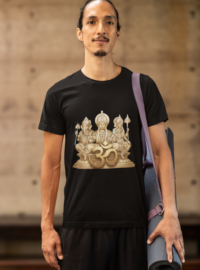 Drei Götter des Om Herren T-Shirt – Spirituelles Design & Komfort