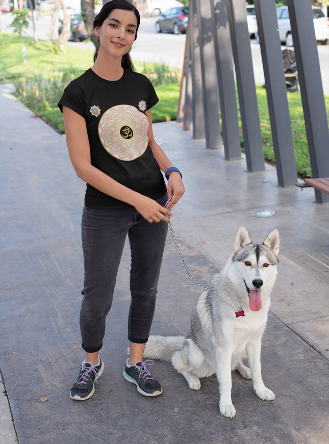 Om Mandala Damen T-Shirt – Spirituelles Zen Design & Achtsamkeit