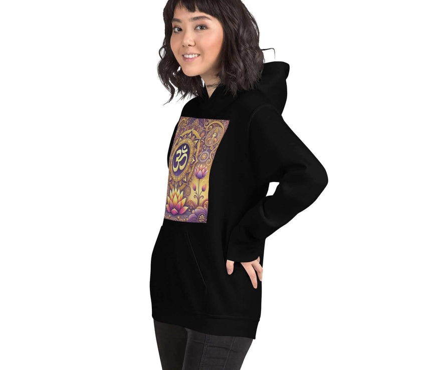 **Om Mandala Hoodie – Spiritueller Hoodie, Lila-Gold-Design, Damen Hoodie, Mandala-Kunst, Yoga-Kleidung, Meditationskleidung, Innerer Frieden, Spirituelles Geschenk, Bequeme Mode**