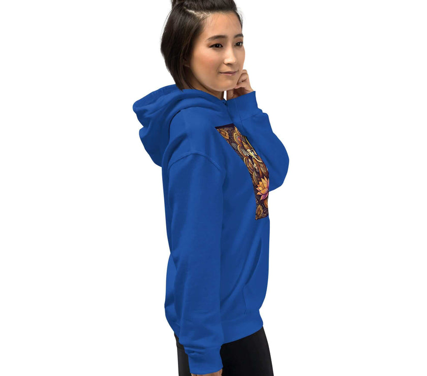 **Om of the Three Gods Hoodie – Ganesha, Shiva, Parvati Design, Spiritual, Artistic, Comfortable, Balanced Energy**