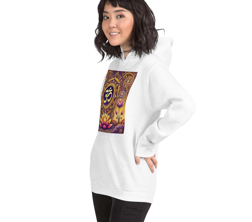 **Om Mandala Hoodie – Spiritueller Hoodie, Lila-Gold-Design, Damen Hoodie, Mandala-Kunst, Yoga-Kleidung, Meditationskleidung, Innerer Frieden, Spirituelles Geschenk, Bequeme Mode**