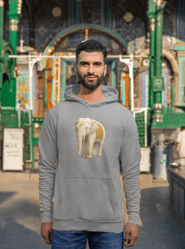 Mann trägt den Weißer Elefant Herren Hoodie mit Elefanten-Design vor einer farbenfrohen Kulisse.
